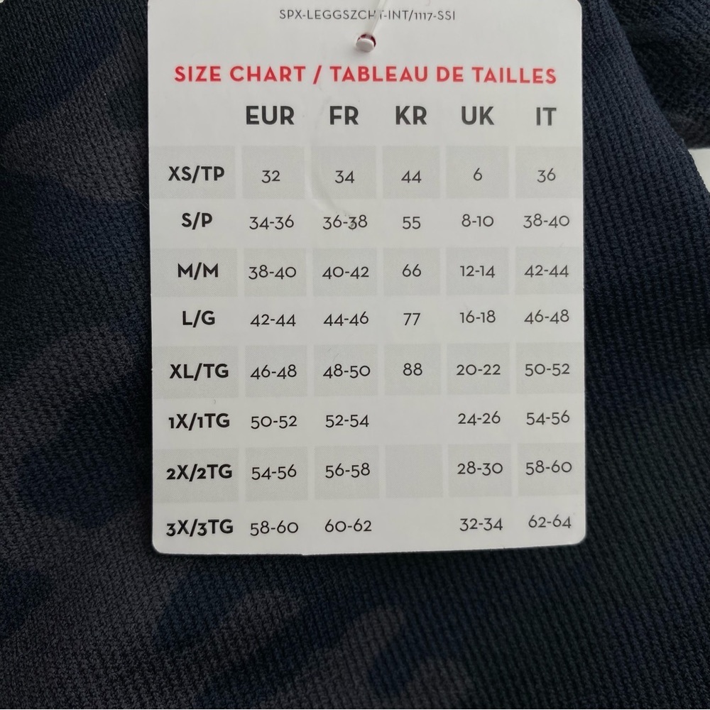 SPANX LOOK AT ME NOW BLACK CAMO LEGGING - Picture 12 of 13